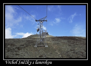 Magnet z fotografie - Vrchol Sněžky s lanovkou
